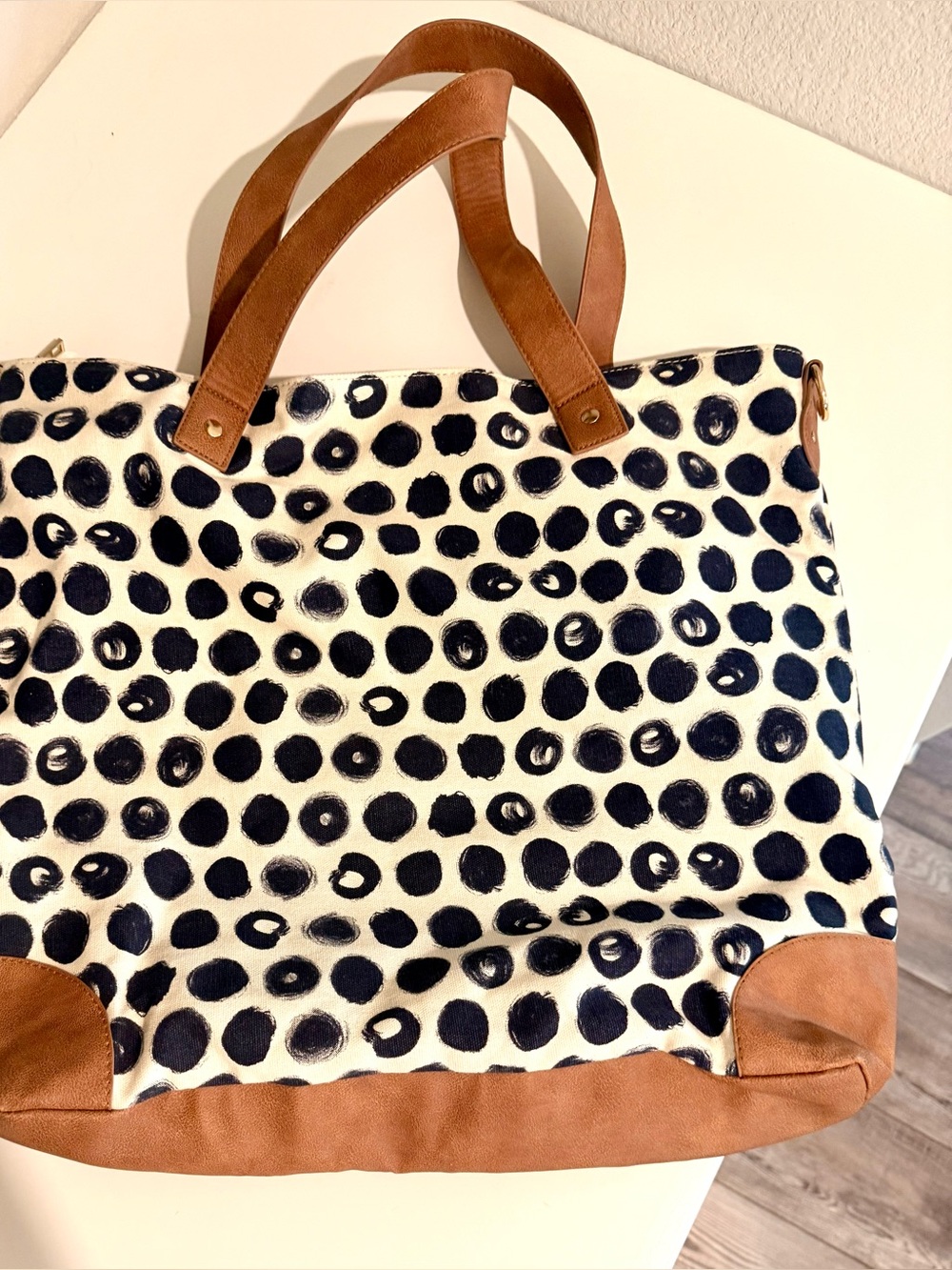 Navy Blue & Cream color Duffle bag